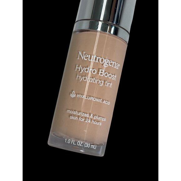 Neutrogena Hydro Boost Hydrating Tint 10 Classic Ivory 1oz / 30ml - Picture 5 of 5